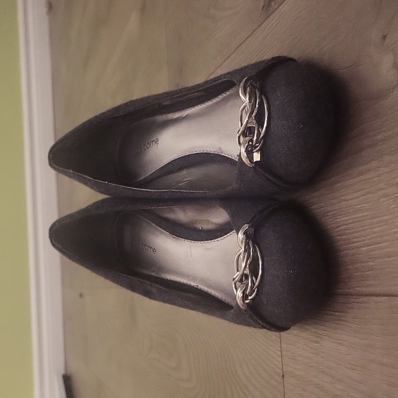 Liz Claiborne High Heels - Picture 4 of 4